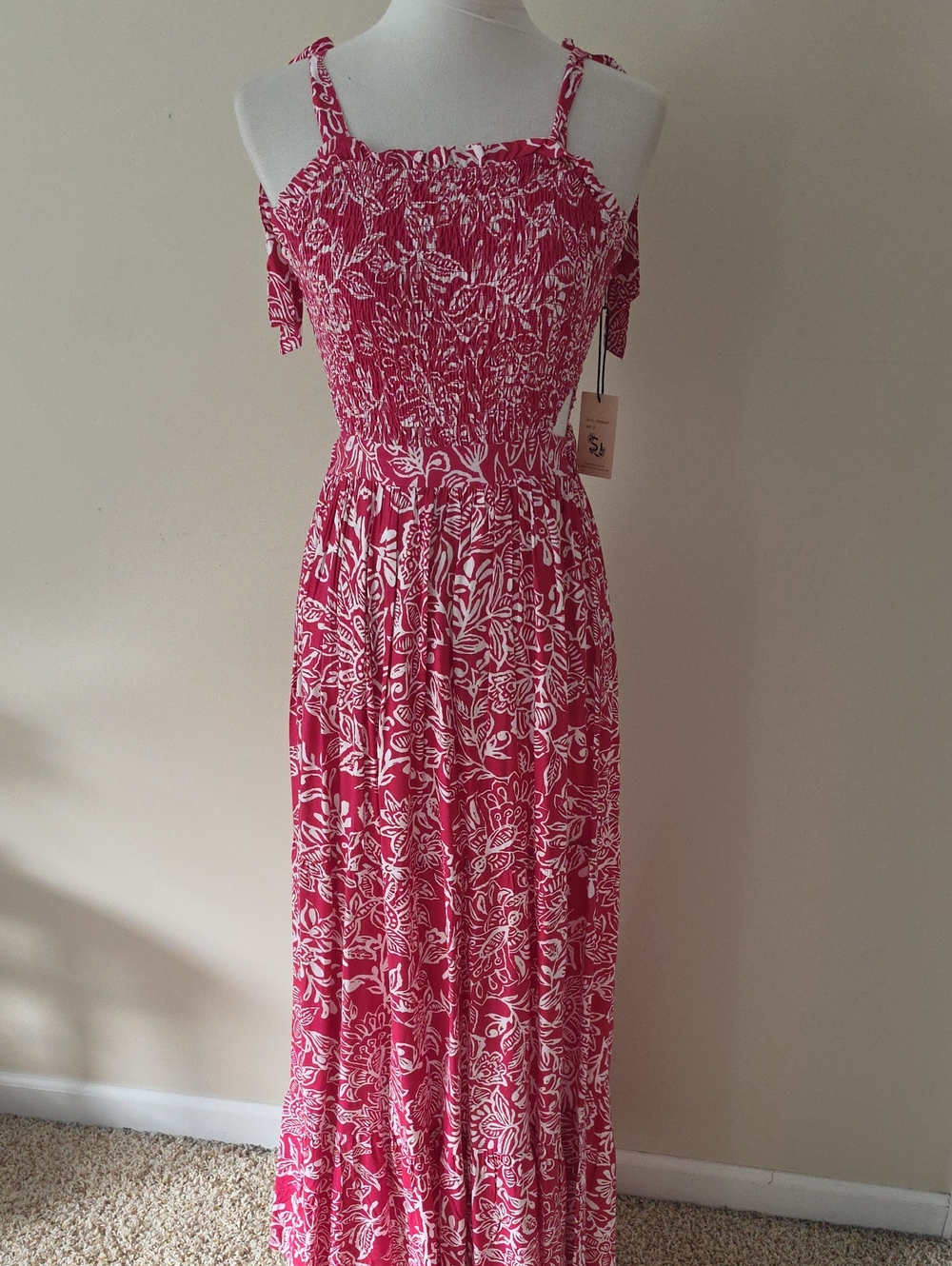 Sincerely Jules Women’s Pink Floral Maxi Dress with Tie Straps Brand New